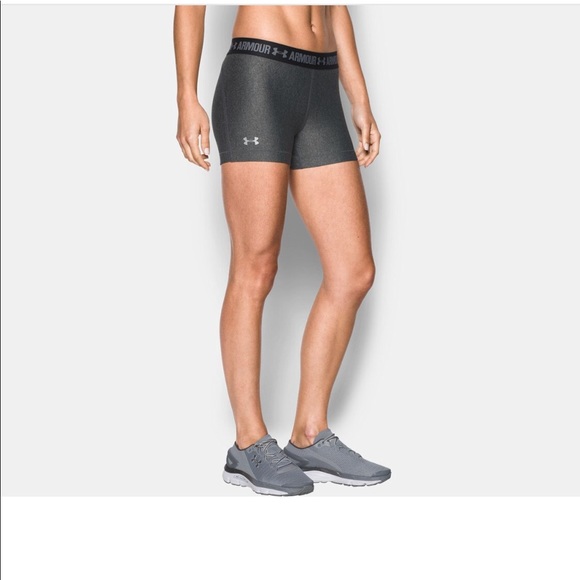 Under Armour shorties - Picture 4 of 5